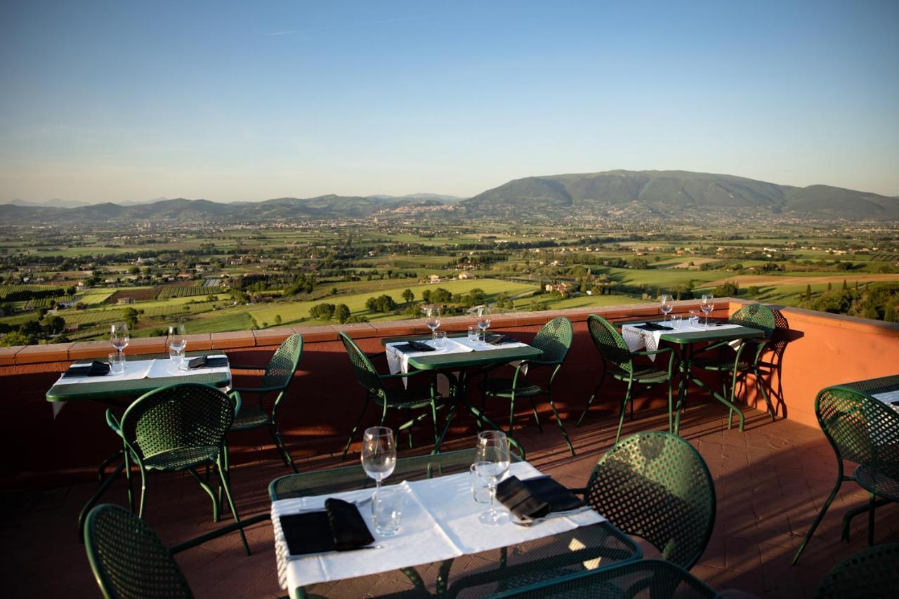 Il Poggio Degli Olivi Villa Bettona Exteriör bild