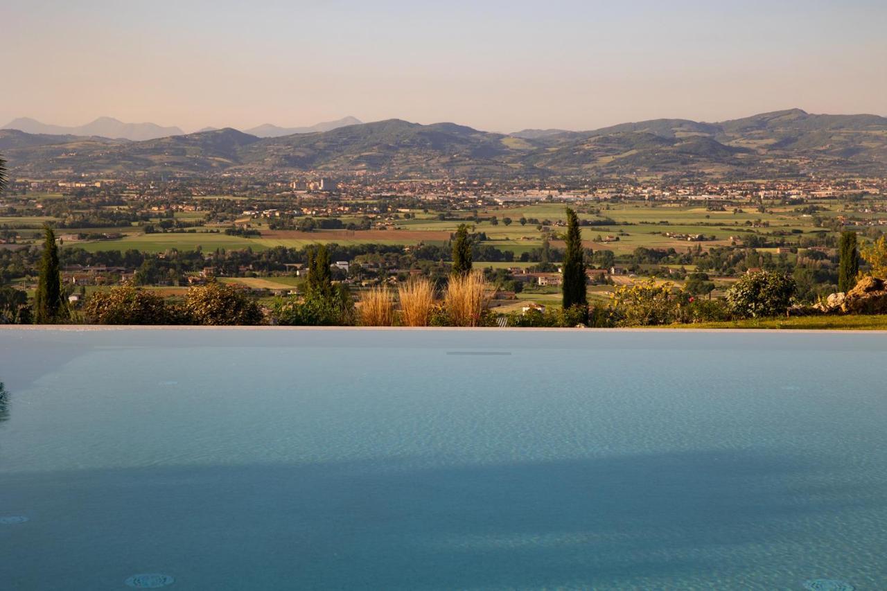 Il Poggio Degli Olivi Villa Bettona Exteriör bild